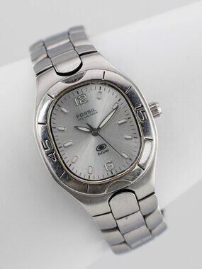 Fossil Blue Men's AM-3451 Silver Dial Oval Quartz Analog Watch Fresh Battery